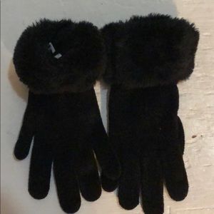 Women’s gloves